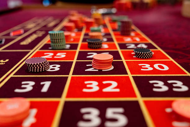 Poker Indonesia live-dealer table on master 333 with multi-camera broadcast